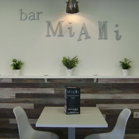 Pension Miami Алмазора Екстериор снимка