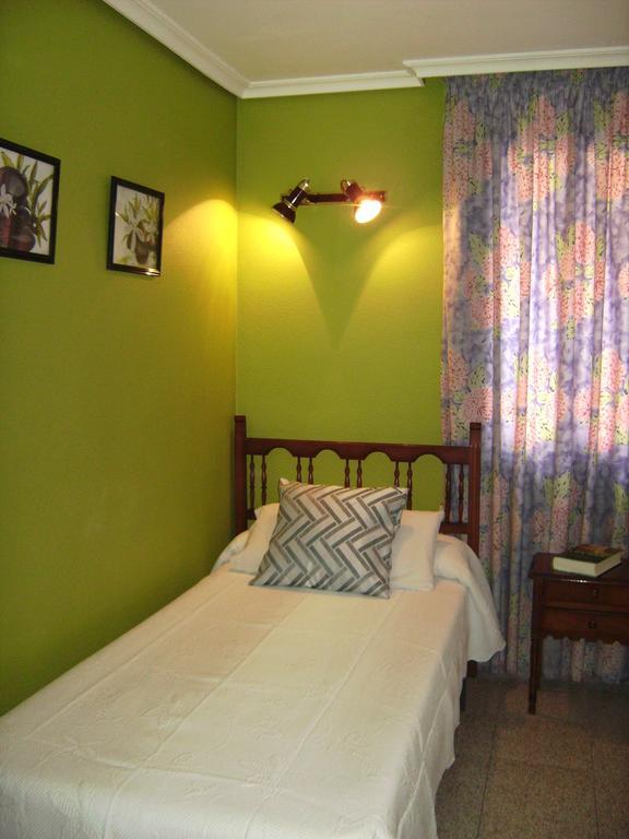 Pension Miami Алмазора Стая снимка